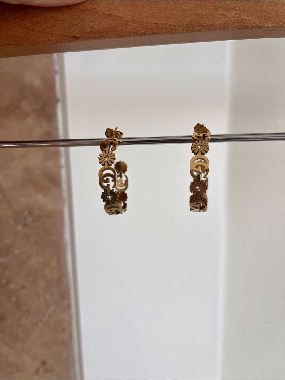 Gucc* Inspired Gold Floral Hoop Earrings - Women Jewelry